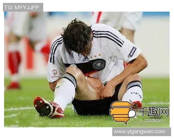 足球场上的尿小便趣事与尴尬瞬间揭秘